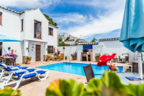 Casas Mundo Sol y Luna - 3 houses with pool, wifi & AC - Andalusia